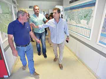 Baldo, Santoro y Ritondo recorren las instalaciones (foto gentileza Minist de Seguridad)