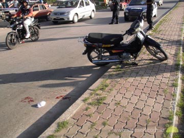 La moto en pleno Boulevard