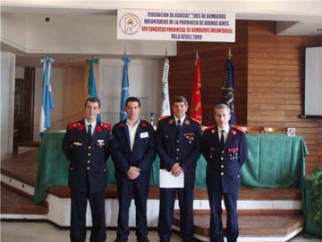 Bomberos geselinos durante el Congreso