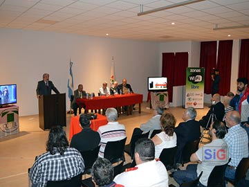 El Presidente de Fecosur Antonio Roncoroni durante el acto