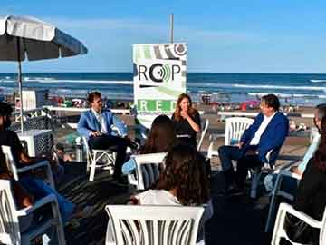 La obra ayuda a entender los nuevos desafios de la comunicacin (Mar del Plata)