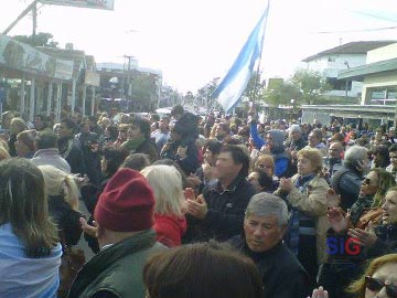 Aspecto de la avenida 3, frente al Municipio: un reclamo generalizado por mas seguridad