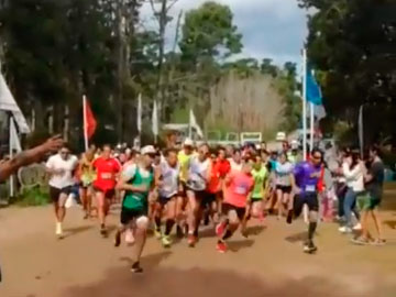 La largada de la tercera edicin de la Marat+on Cross, esta vez en Mar Azul