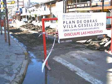 El Plan de Obras 2010 incluia gas, agua y cloacas para el sur  (foto archivo)