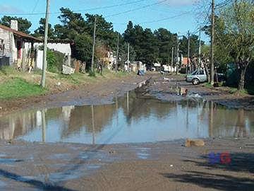 Paseo 115 y avenida 29 al oeste... un rio en medio de la calle