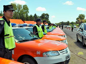 Despliege en rutas. Prohiben la circulacin de camiones