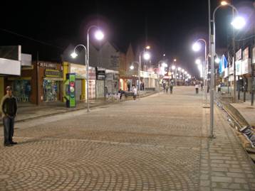 La elegante peatonal de Villa Gesell. Hoy muchos comercios estarn cerrados