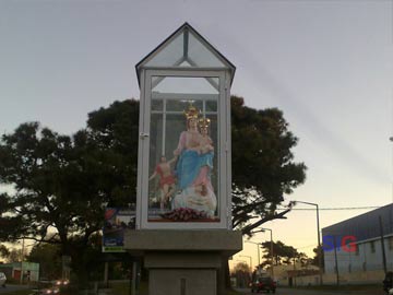 La Madre que nos cuida, en el Boulevard (Foto C. Pricolo)